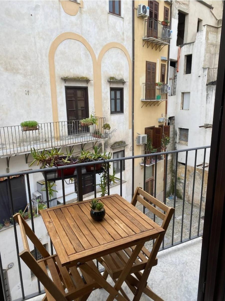 Апартаменты La Barbera'S Apatments Old Town Pa Палермо Экстерьер фото